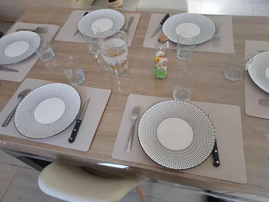 Maison Cosy 3 Chambres A La Campagne L'Abergement-Sainte-Colombe ภายนอก รูปภาพ
